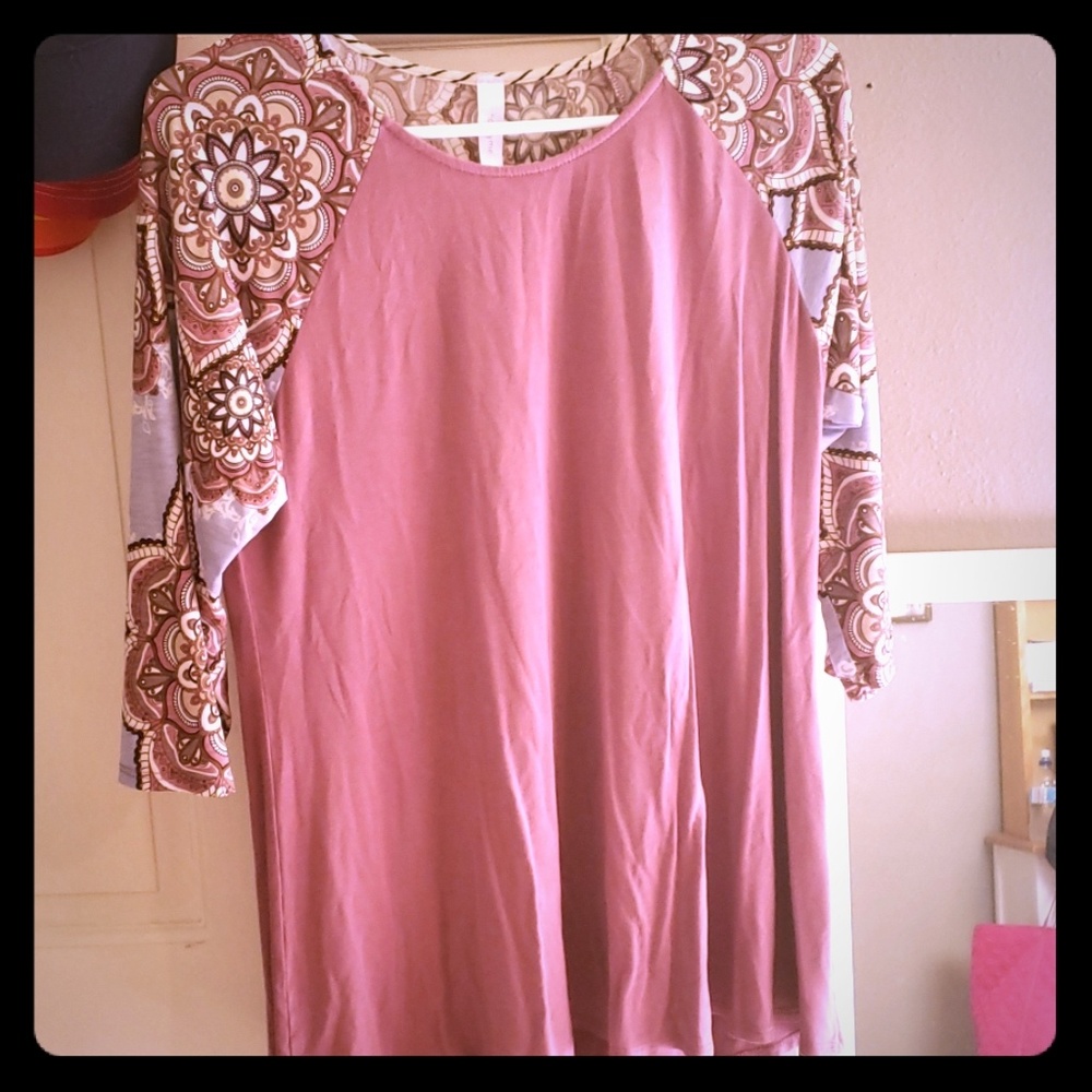 3/4 length top